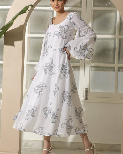Elegant White Embroidered Casual Dress Canada