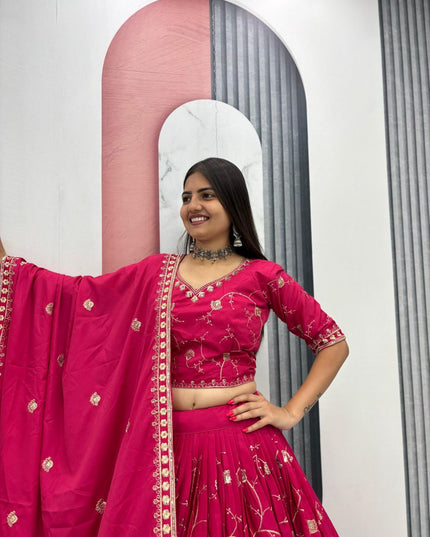 Fashion Dream Women Magenta crepe Silk Lehenga