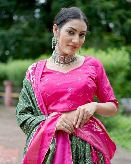 Fashion Dream Women Mahendi Heavy DOLA Silk Lehenga