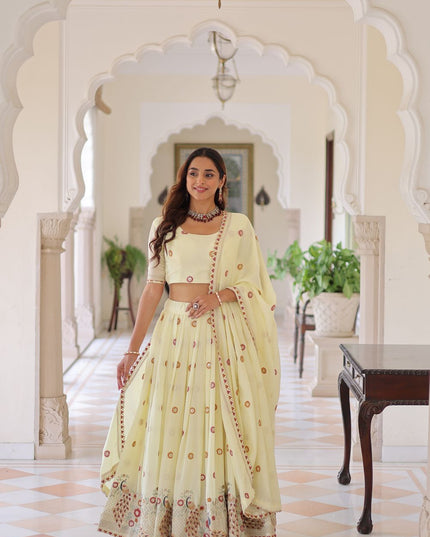 Fashion Dream Women Cream Vichitra Silk Lehenga