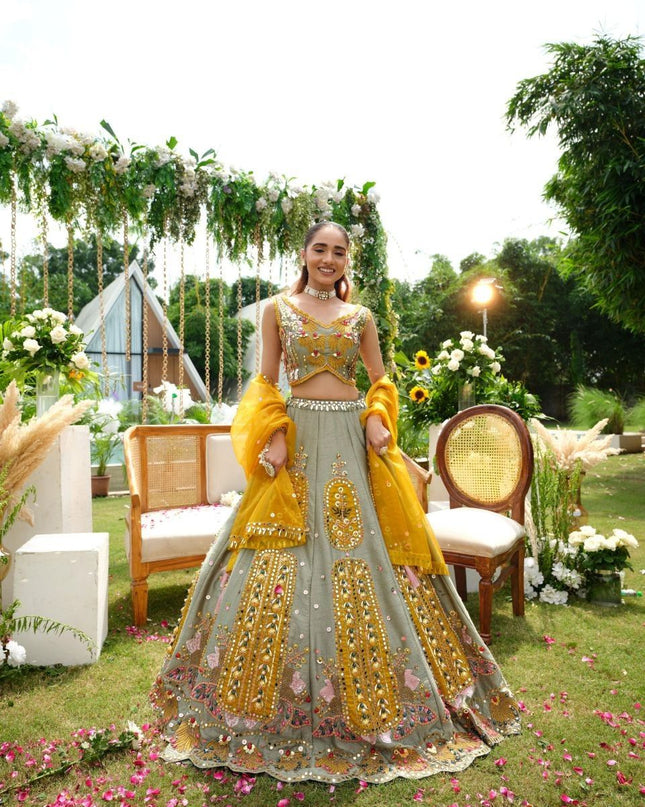 Fashion Dream Women Grey Heavy Slub Silk Lehenga