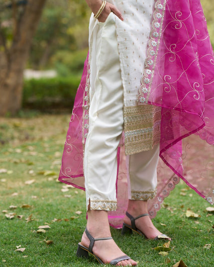 Fashion Dream WOMEN WHITE Chanderi Silk Designer Readymade Suit