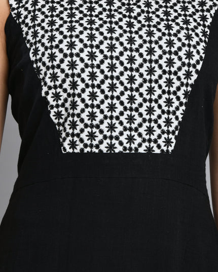 EMBROIDERED BLACK DRESS