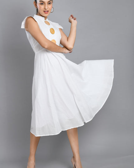 Elegant White Dress with Wooden Buttons