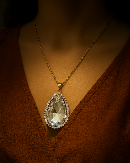 Elegant Crystal Teardrop Pendant Necklace
